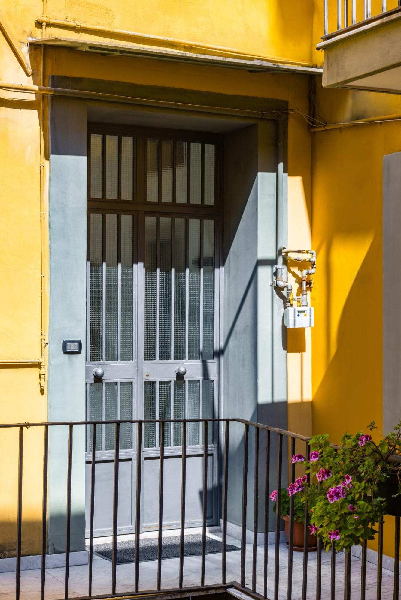Palazzo Mormando - Modern Apartment Napoli Eksteriør billede