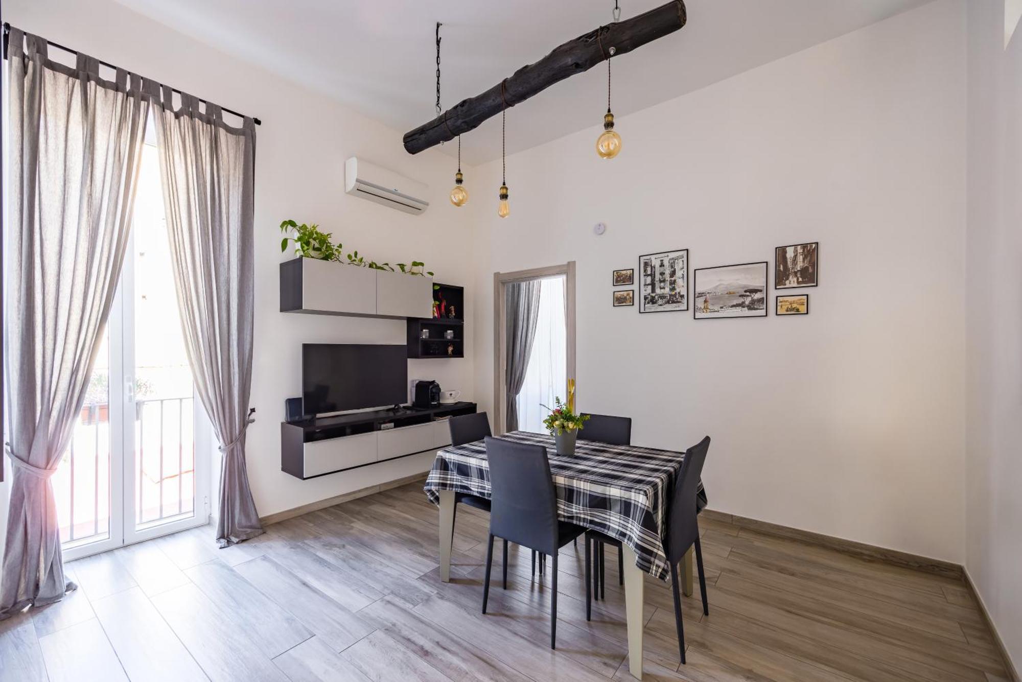 Palazzo Mormando - Modern Apartment Napoli Eksteriør billede