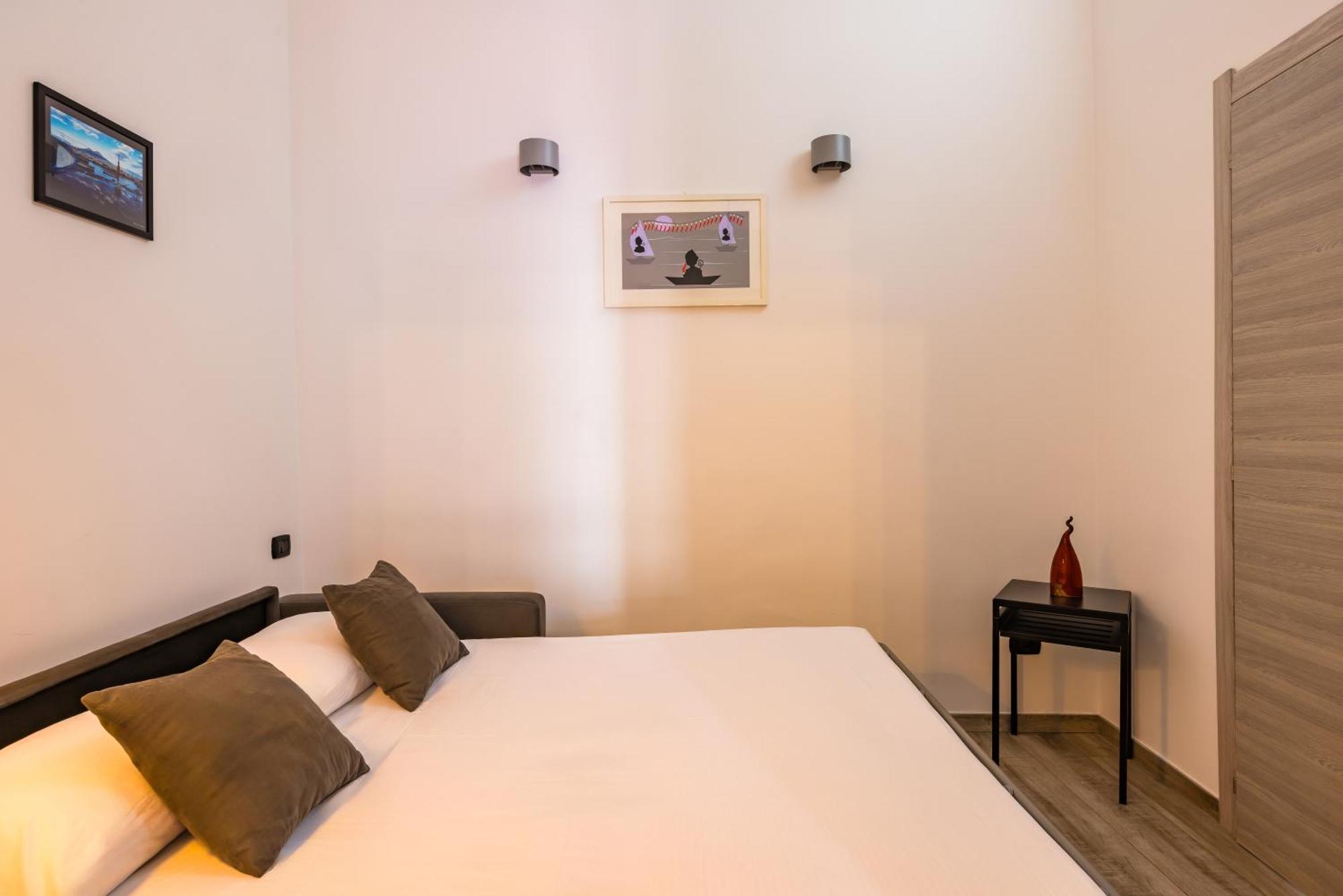 Palazzo Mormando - Modern Apartment Napoli Eksteriør billede