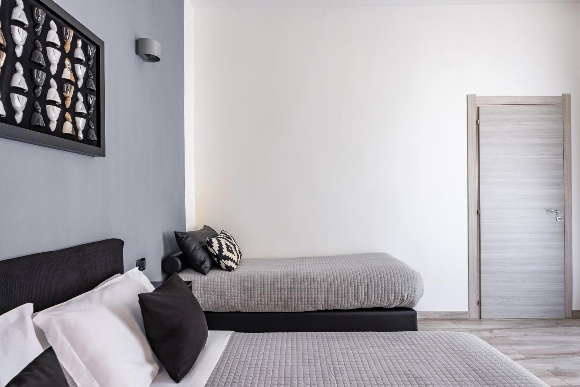 Palazzo Mormando - Modern Apartment Napoli Eksteriør billede